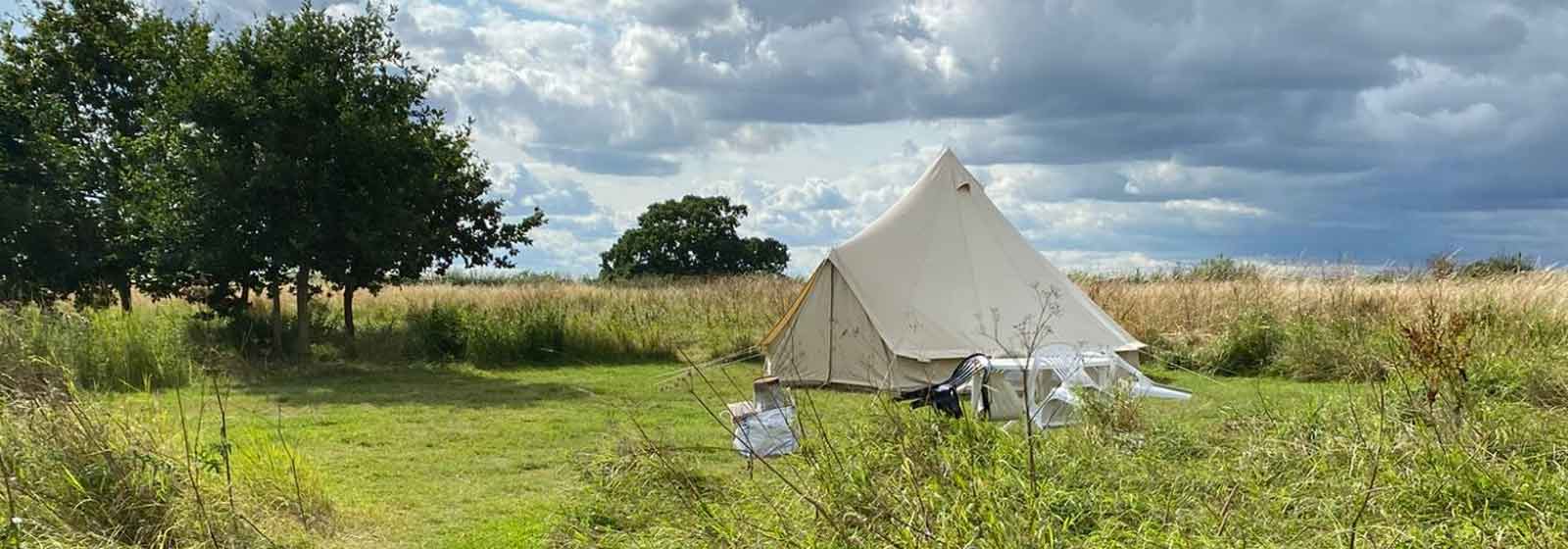 twiteys-camping-and-glamping-slider-bell-tent